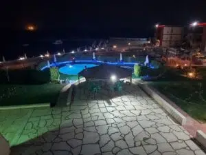 انشاء حمامات سباحه