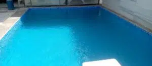 حمامات سباحة بالتقسيط