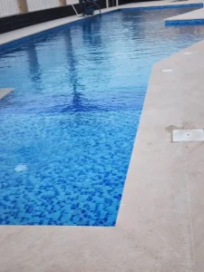 شركات إنشاء حمامات سباحة